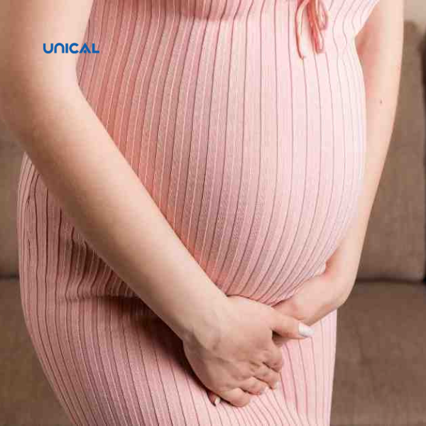 Canxi đóng vai trò rất quan trọng với sức khỏe của bà bầu và sự phát triển của thai nhi.
